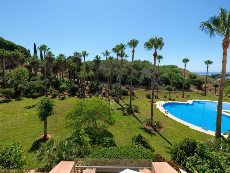 Apartment for Sale in The Golden Mile, Malaga 31