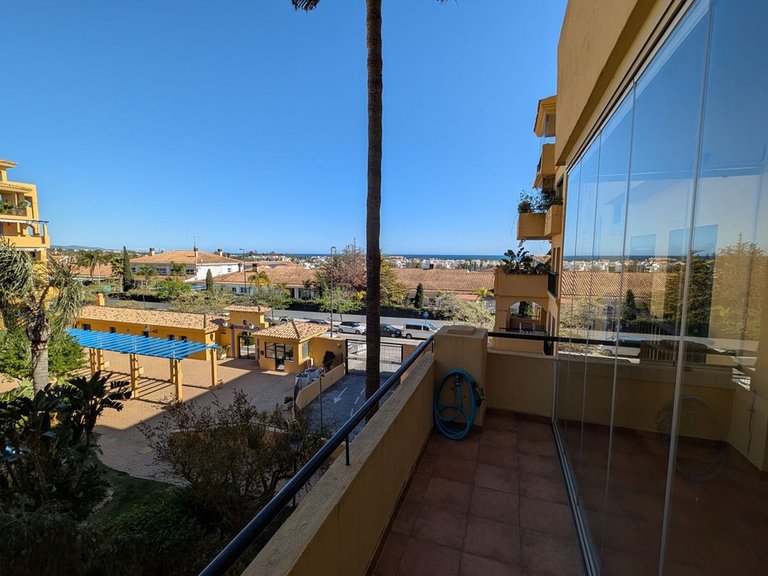 Apartment for Sale in San Pedro De Alcántara, Malaga 1