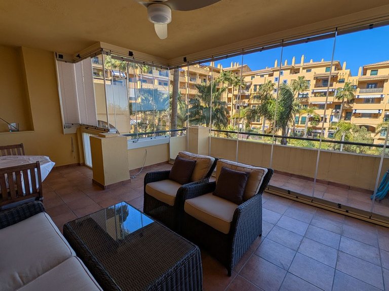 Apartment for Sale in San Pedro De Alcántara, Malaga 4