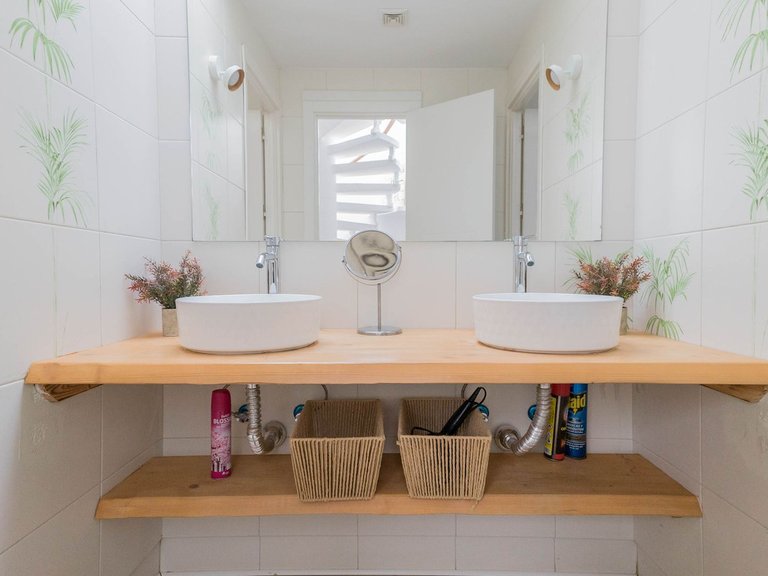Villa for Sale in Calahonda, Malaga 16