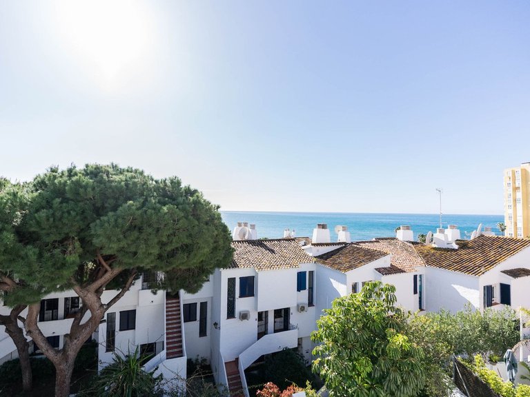 Villa for Sale in Calahonda, Malaga 2