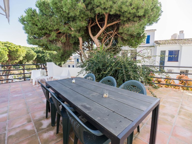 Villa for Sale in Calahonda, Malaga 28