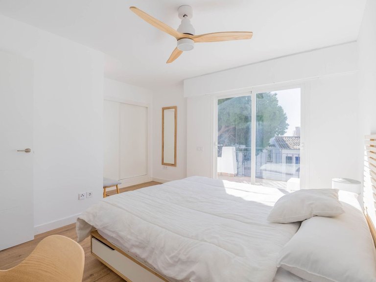 Villa for Sale in Calahonda, Malaga 36