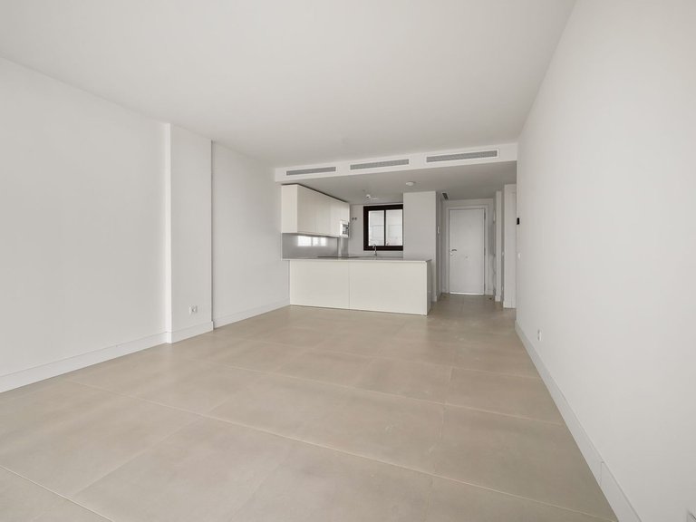 Apartment for Sale in Fuengirola, Malaga 12