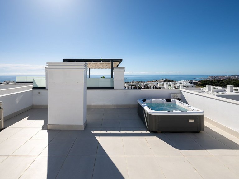 Apartment for Sale in Fuengirola, Malaga 6