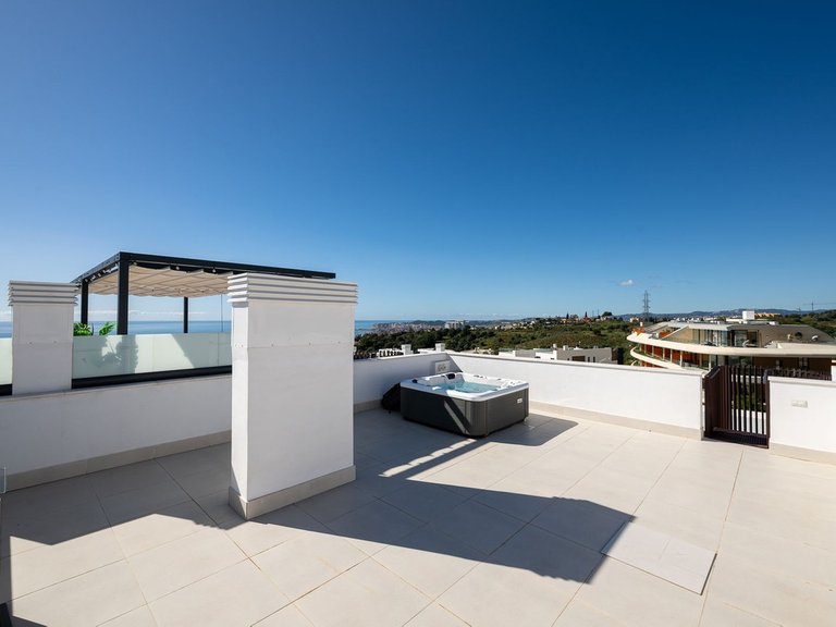 Apartment for Sale in Fuengirola, Malaga 7