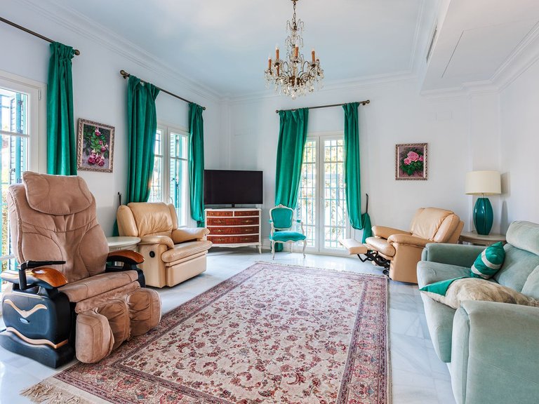 Villa for Sale in Marbella, Malaga 15