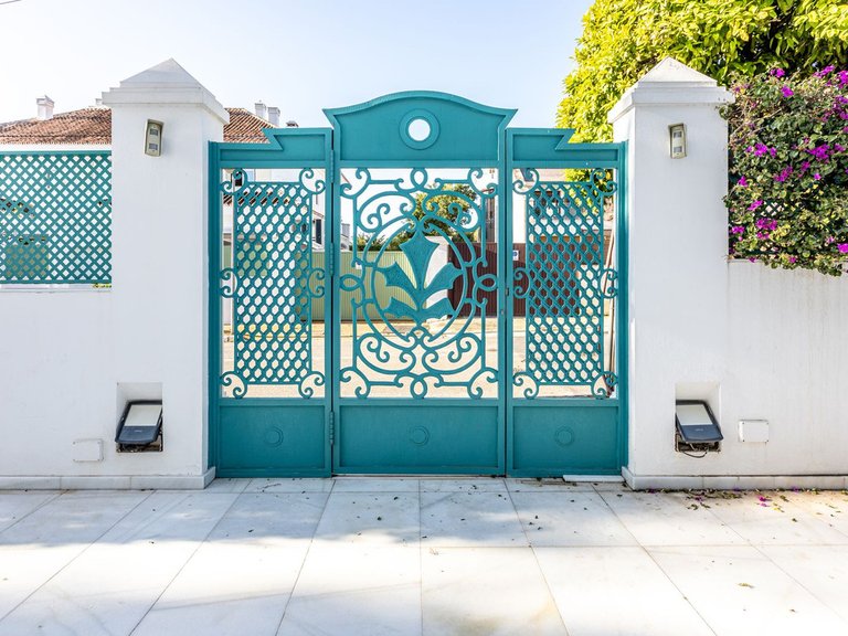 Villa for Sale in Marbella, Malaga 17