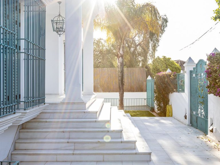 Villa for Sale in Marbella, Malaga 30