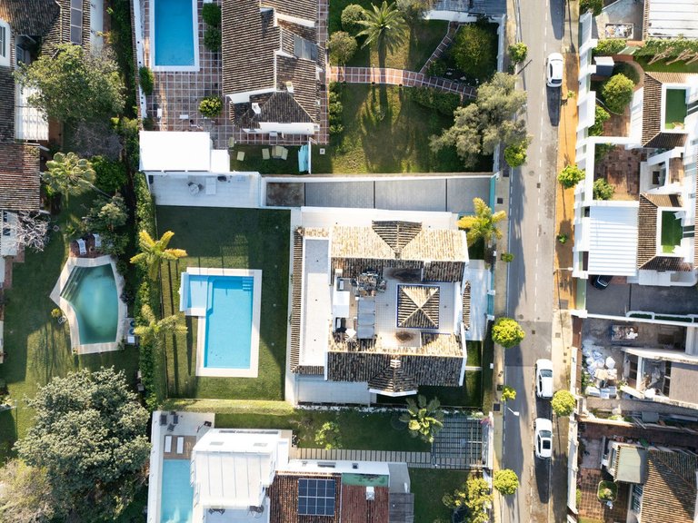 Villa for Sale in Marbella, Malaga 56
