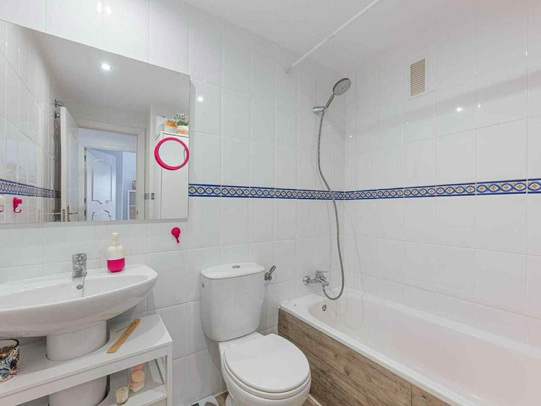 Apartment for Sale in Casares, Malaga 8