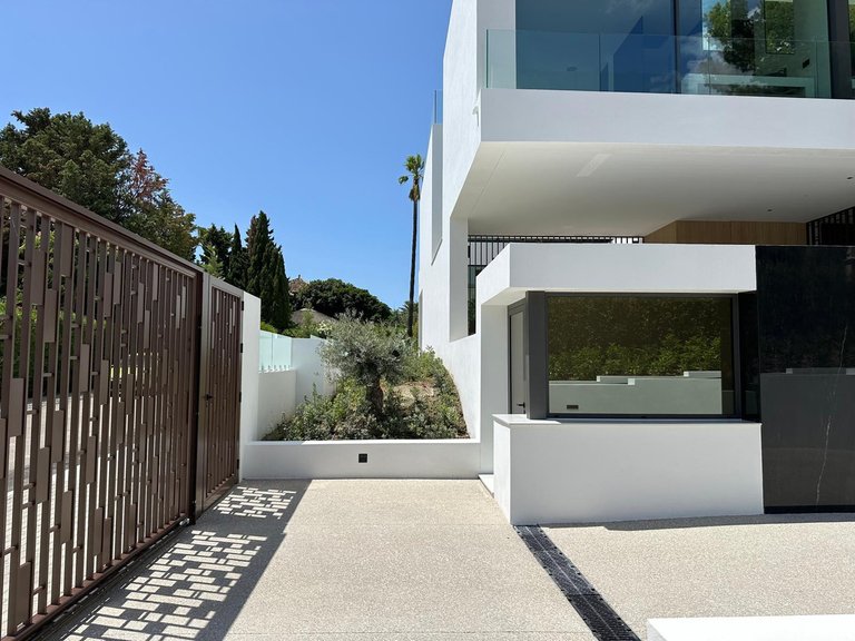 Town House for Sale in Costa del Sol Marbella, Malaga 10