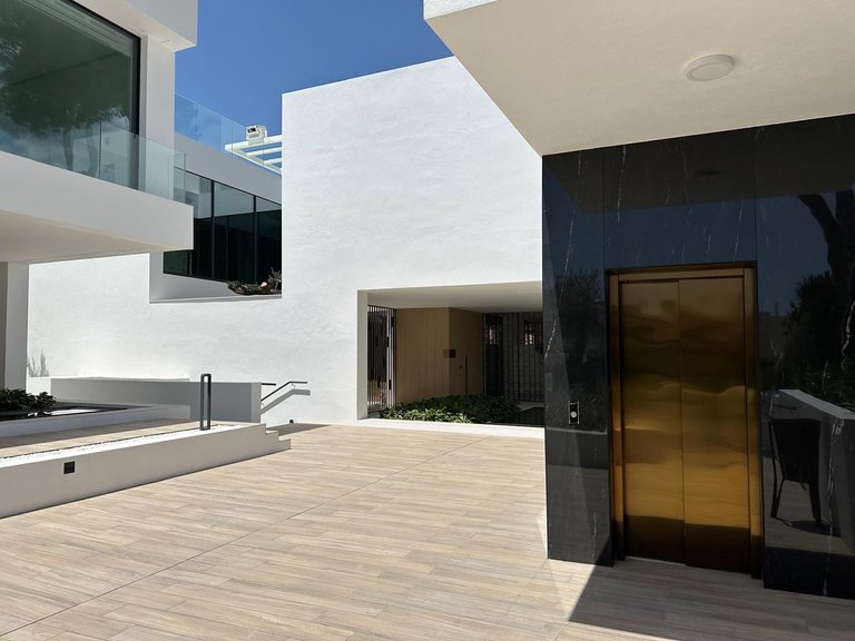 Town House for Sale in Costa del Sol Marbella, Malaga 6