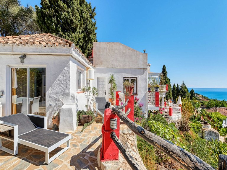 Villa for Sale in Mijas, Malaga 11