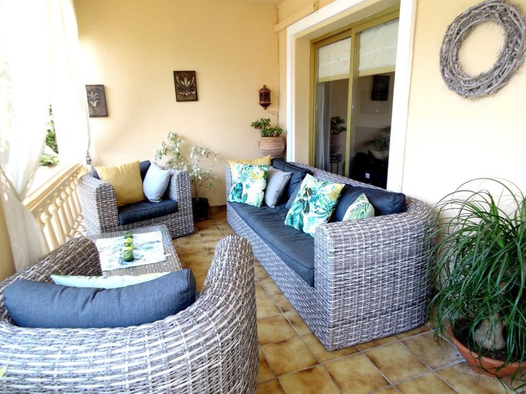 Villa for Sale in Sierrezuela, Malaga 12