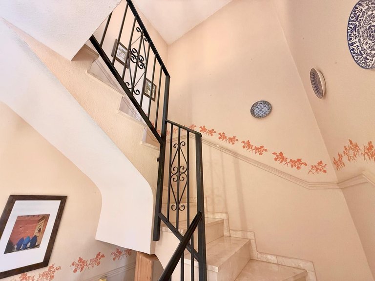 Villa for Sale in Sierrezuela, Malaga 17