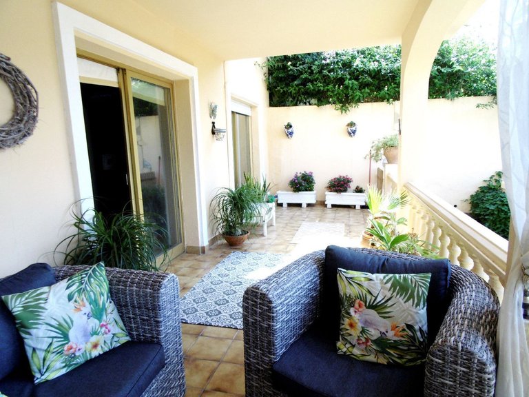 Villa for Sale in Sierrezuela, Malaga 32