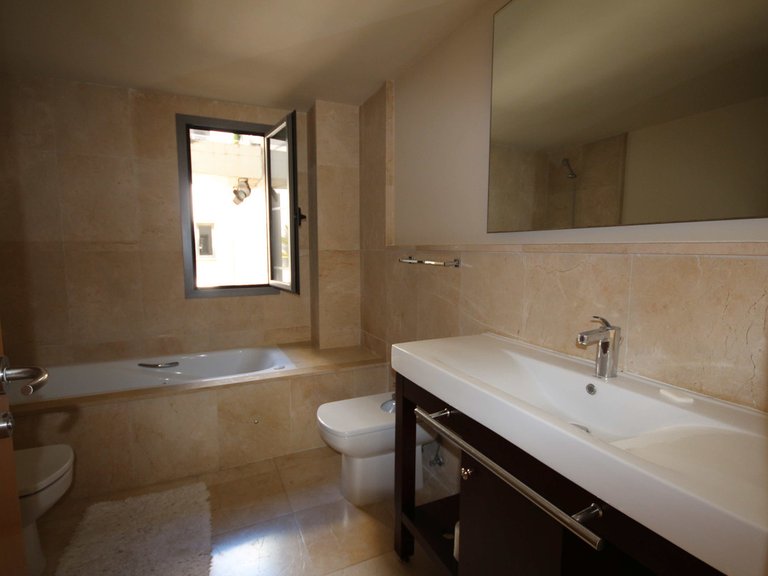Apartment for Sale in Los Flamingos, Malaga 12