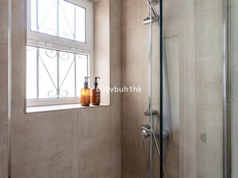 Apartment for Sale in Málaga, Malaga 13