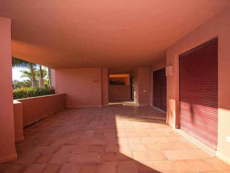 Apartment for Sale in New Golden Mile, Malaga 18