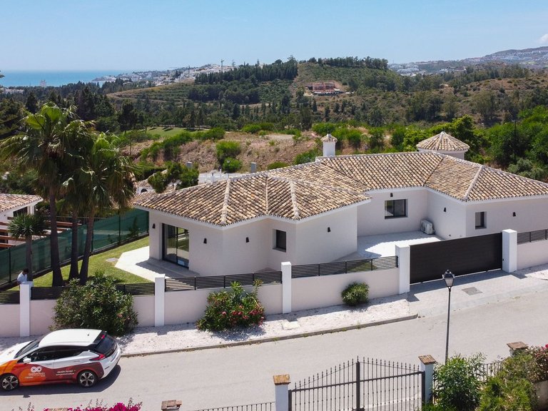Villa for Sale in El Chaparral, Malaga 29