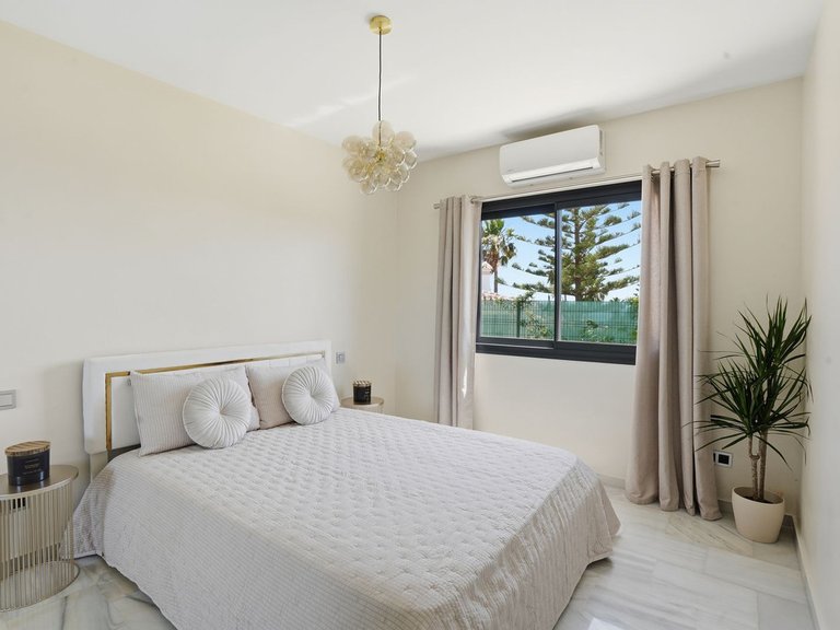 Villa for Sale in El Chaparral, Malaga 38