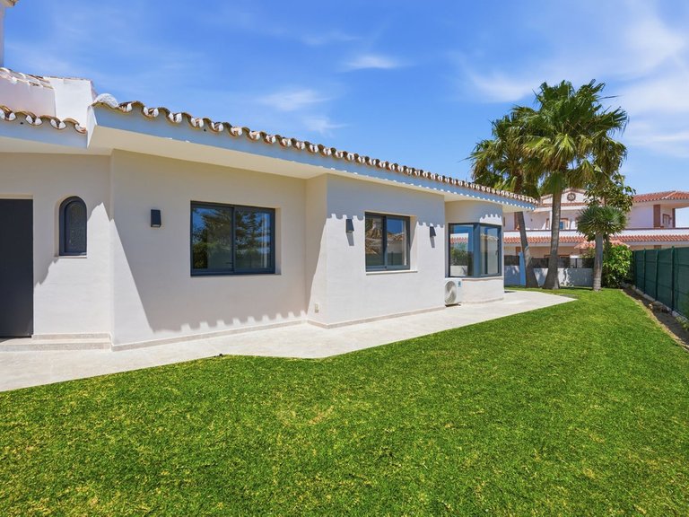 Villa for Sale in El Chaparral, Malaga 47