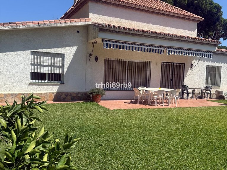 Villa for Sale in Benamara, Malaga 20