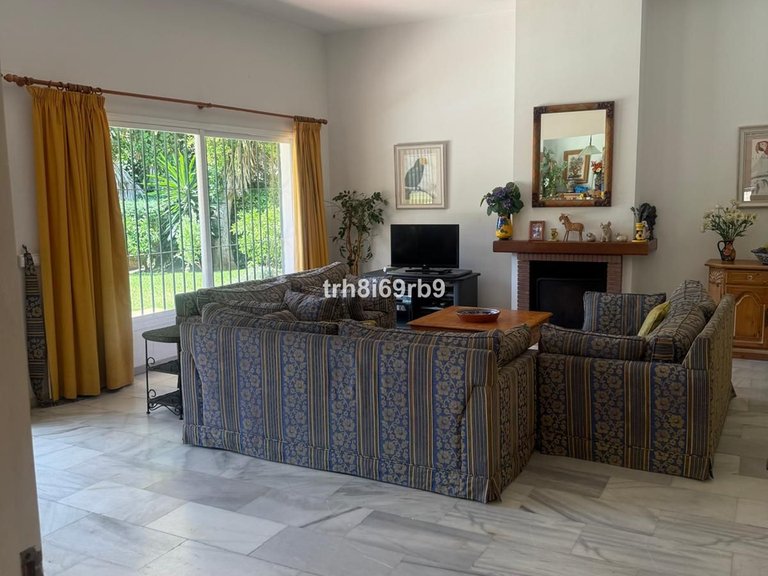 Villa for Sale in Benamara, Malaga 4