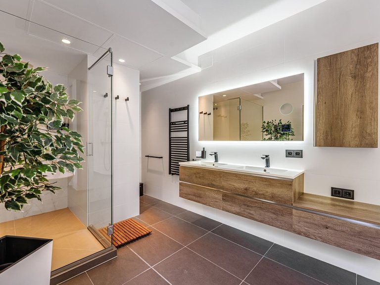 Villa for Sale in El Rosario, Malaga 31