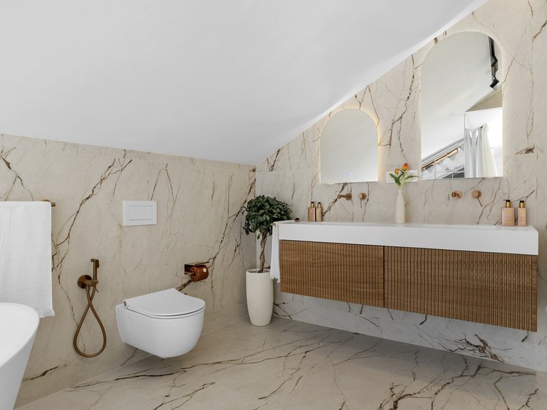 Apartment for Sale in Nueva Andalucía, Malaga 24