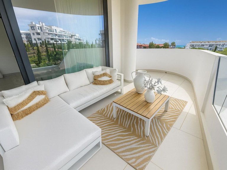 Apartment for Sale in Higueron, Malaga 11