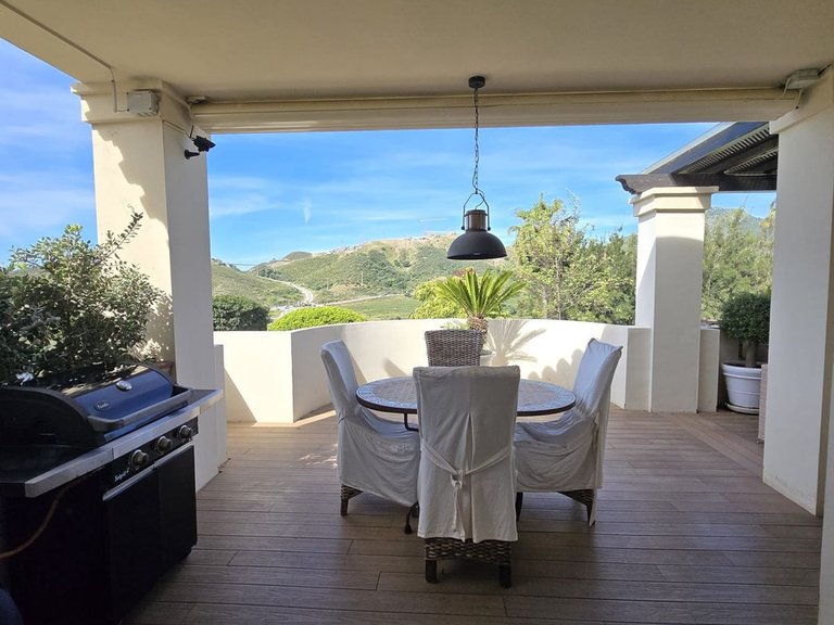 Apartment for Sale in Benahavís, Malaga 12