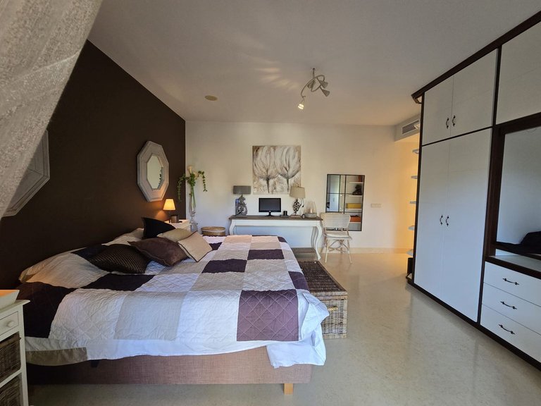 Apartment for Sale in Benahavís, Malaga 43
