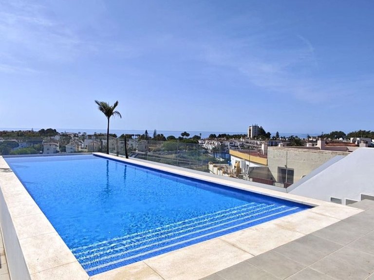 Apartment for Sale in Cancelada, Malaga 1