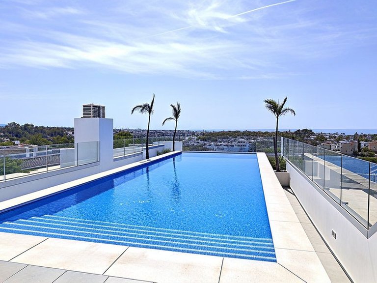 Apartment for Sale in Cancelada, Malaga 6