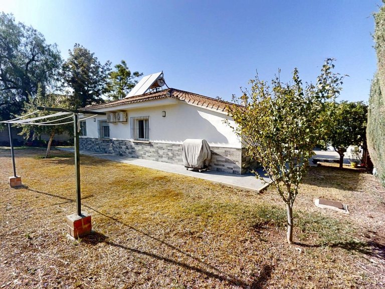 Villa for Sale in Alhaurín De La Torre, Malaga 13