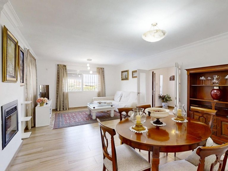 Villa for Sale in Alhaurín De La Torre, Malaga 16