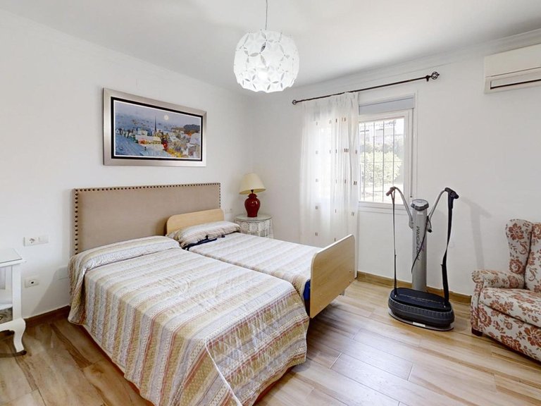 Villa for Sale in Alhaurín De La Torre, Malaga 45