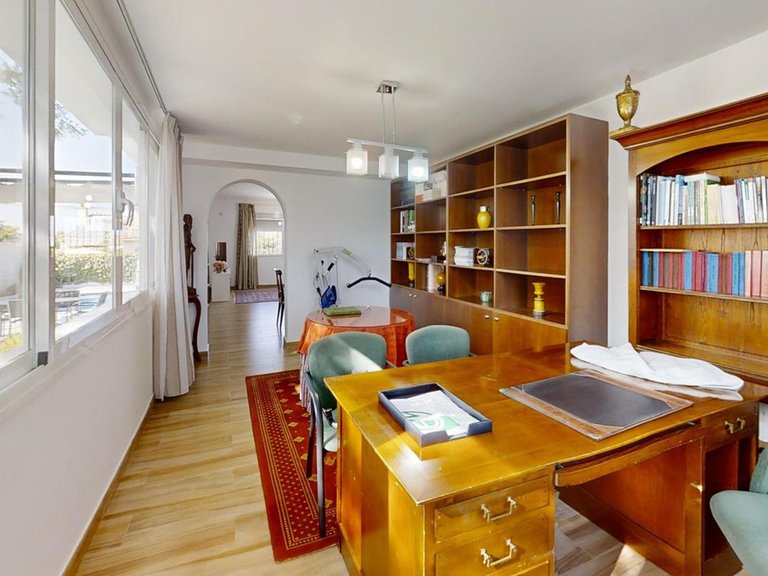 Villa for Sale in Alhaurín De La Torre, Malaga 49
