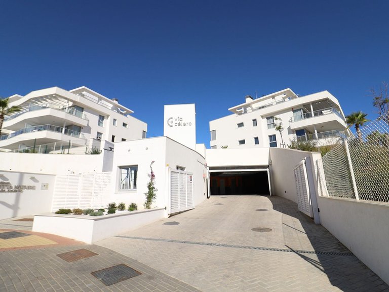 Apartment for Sale in El Chaparral, Malaga 3