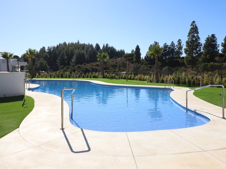 Apartment for Sale in El Chaparral, Malaga 6