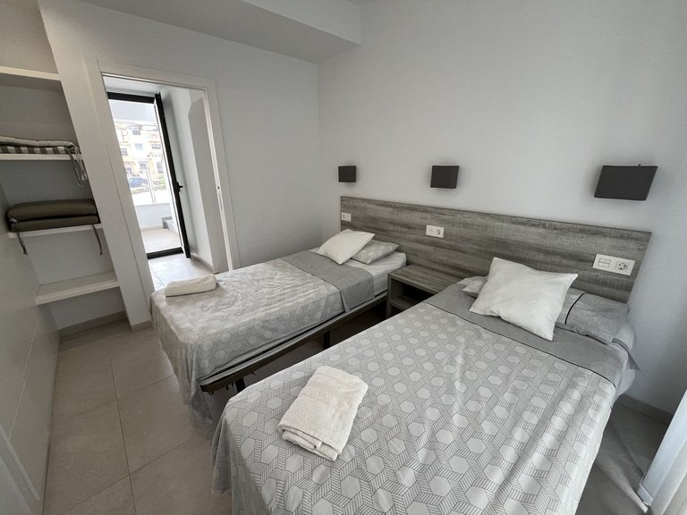 Villa for Sale in Villamartin, Alicante 14