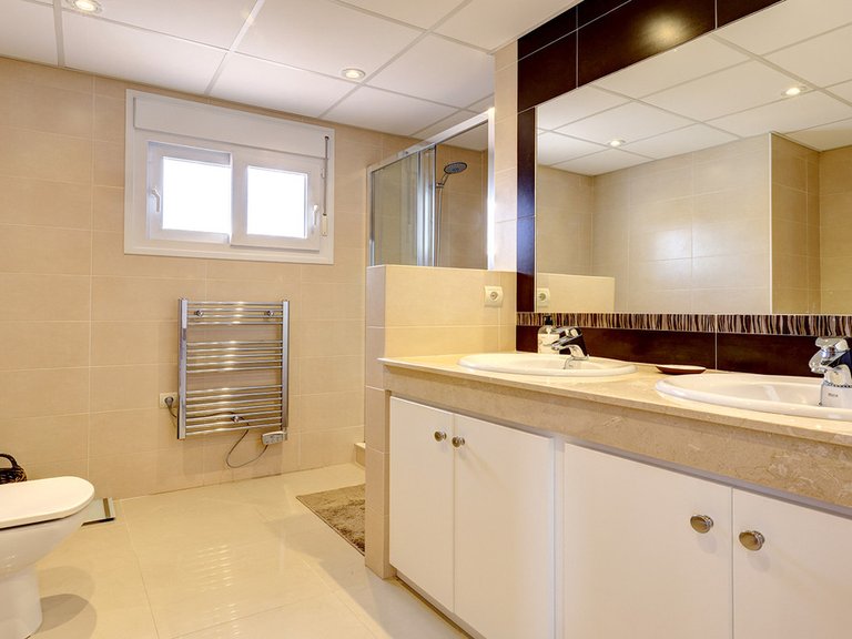 Villa for Sale in Manilva, Malaga 26
