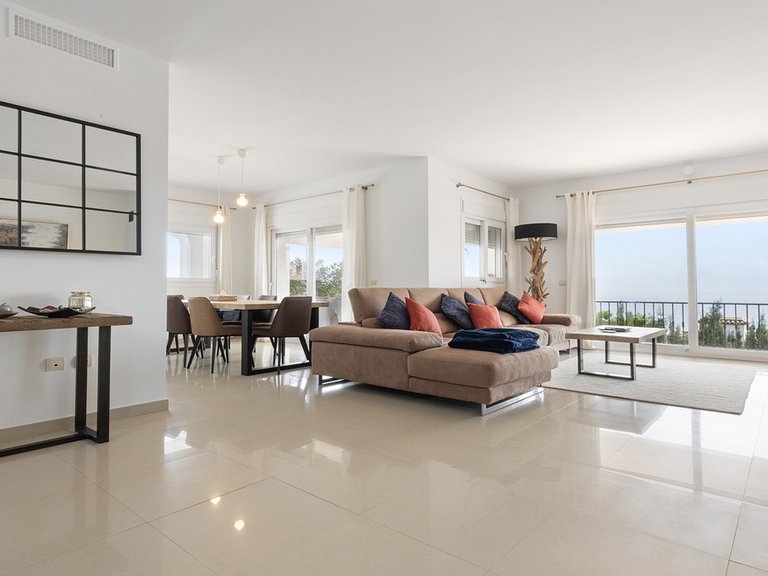Villa for Sale in Manilva, Malaga 5