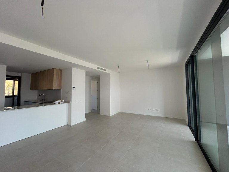 Apartment for Sale in Selwo, Malaga 4