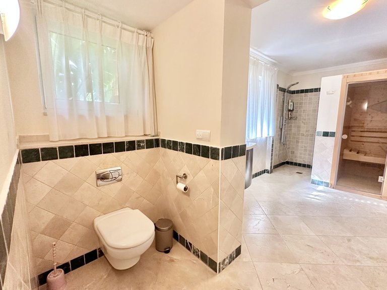 Villa for Sale in El Rosario, Malaga 43