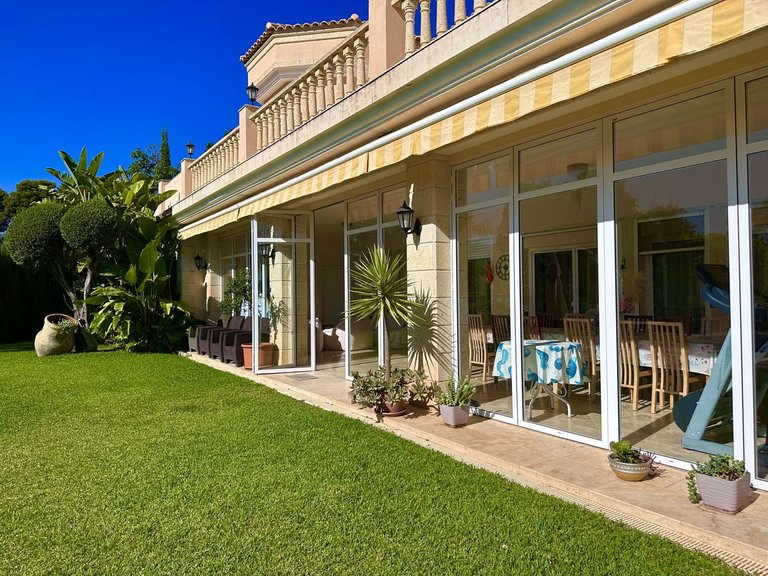 Villa for Sale in El Rosario, Malaga 58