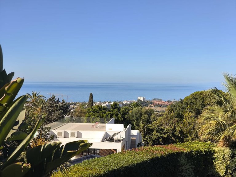 Villa for Sale in El Rosario, Malaga 65