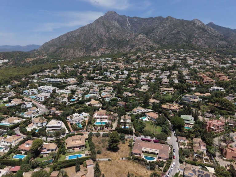 Plot for Sale in Costa del Sol Nagüeles, Malaga 4